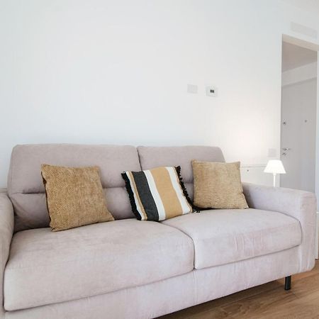 Cozy Joivy Suite 3 With Parking Como Exterior photo