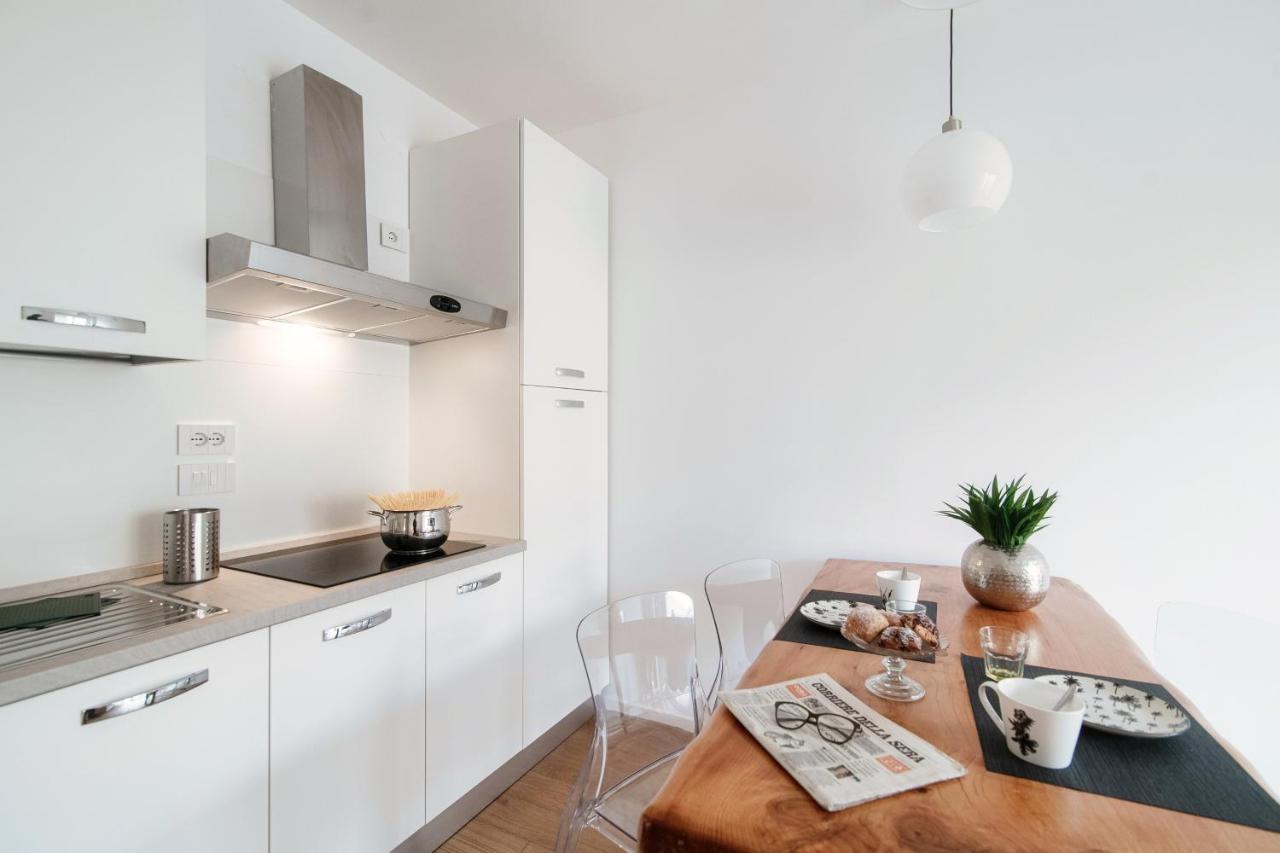 Cozy Joivy Suite 3 With Parking Como Exterior photo